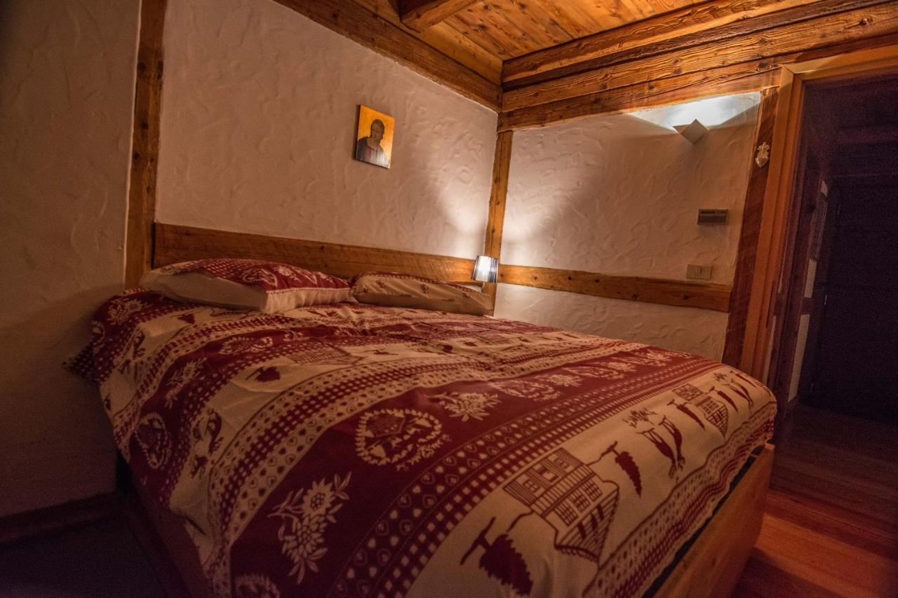 Tabie Dli Cuuntini Villa Dosoledo Exteriör bild